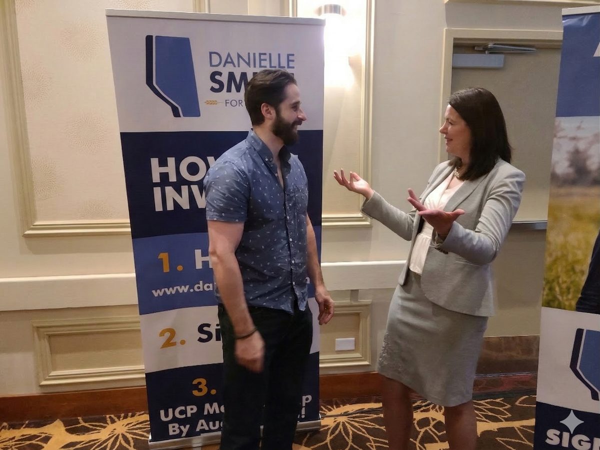 Cole with Danielle Smith on her leadership campaign